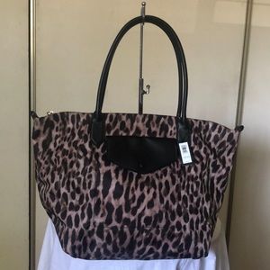 Animal print tote.